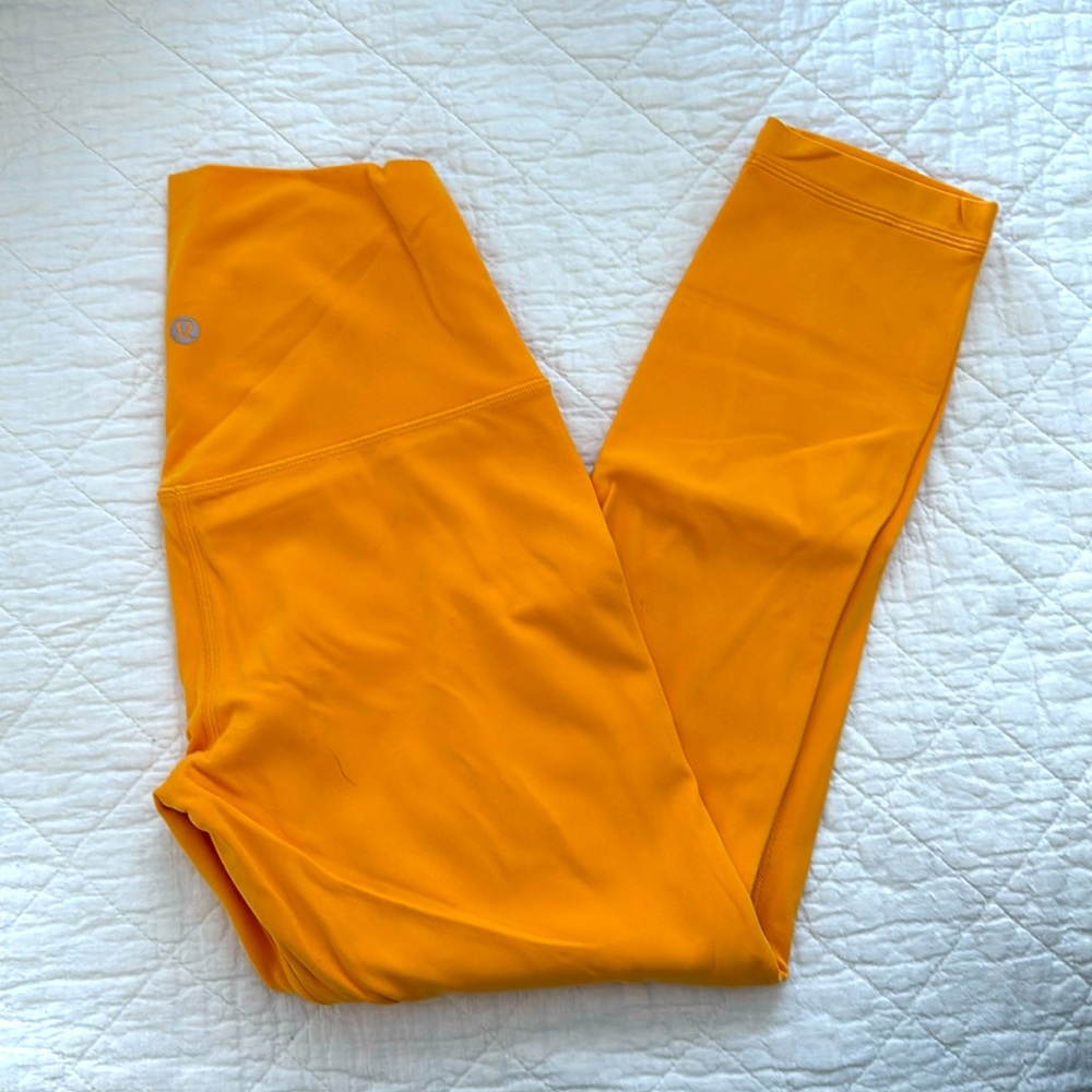 Good condition lululemon align pants mango color size 6